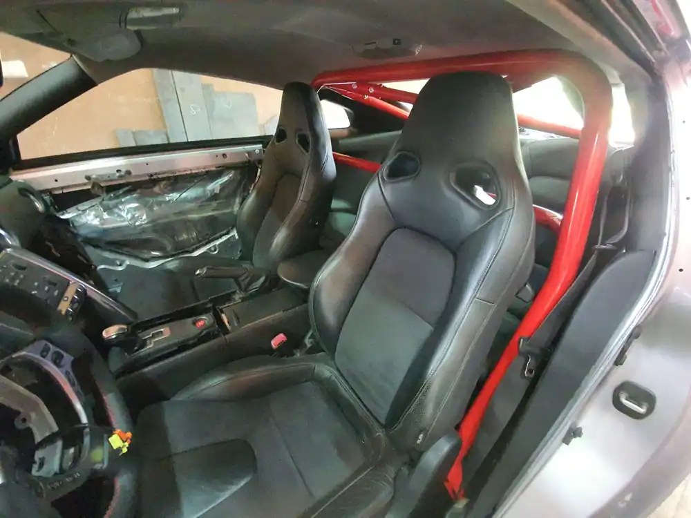 Bezpieczne zakupy | Rollbar skręcana pół klatka Nissan GT-R White