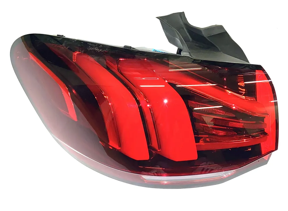 Lampa led lewy tył hs/ehs 10823343 | Spiesz się