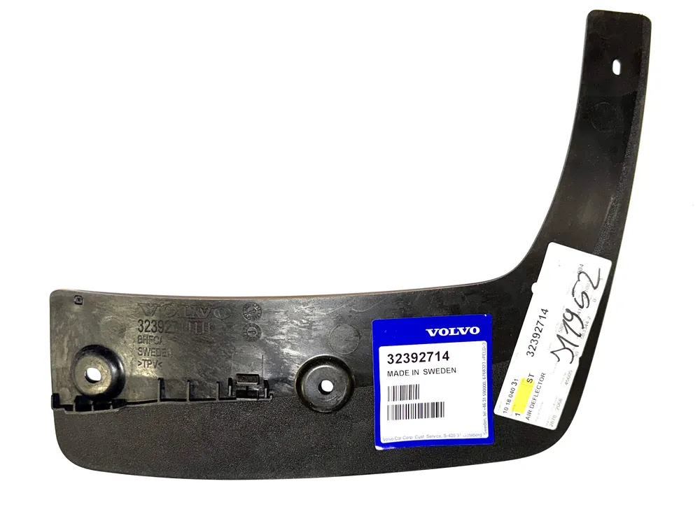 Oszczędź teraz | Chlapacz lewy przód Volvo 32392714